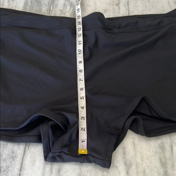 Black Swim Shorts Woman’s 3X 24W-26W Time and Tru Summer Travel - Picture 8 of 9